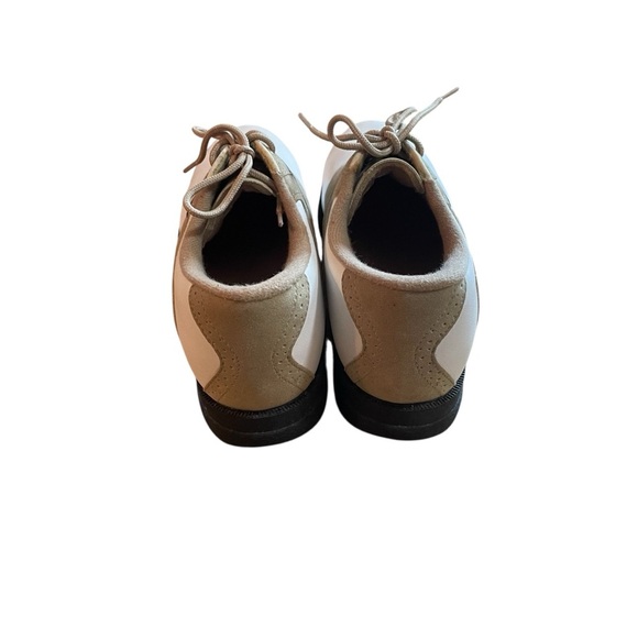 Austin Ladies White/Tan Golf Shoes-Size 8. No wear. - Picture 5 of 13